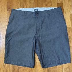 True Nation Mens Zip Up Gray Shorts Size 40 , Flat Front Like New Retail $70
