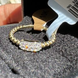 10k Yellow Gold Hall Band Diamond Ring 