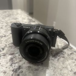 Camera Sony A5100 mirrorless