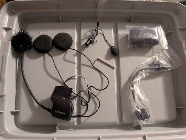 Sena Universal Helmet Clamp kit (20S EVO, 30K, 50S)