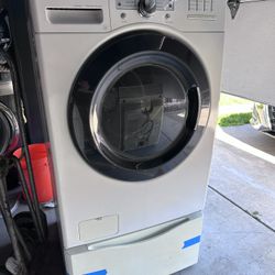 Kenmore Front Load Washer Machine 