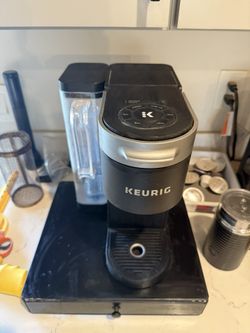 Keurig & Stand