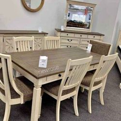 5 Pieces Dining Set (4 Side Chair And Table) By Ashley 