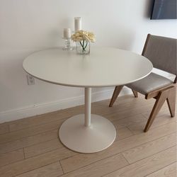 Dining Table For 4 people