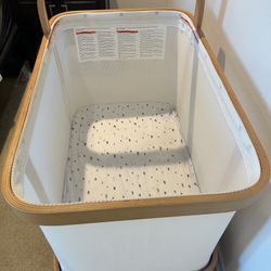 *Cradlewise Smart Crib and Bassinet - Perfect for Babies from Birth to 24 Months*