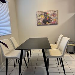 Kitchen table with 4 chairs