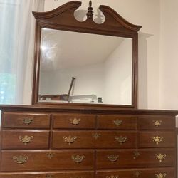 Vintage Wooden Dresser w/ 8 Drawers & Mirror