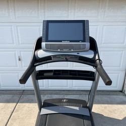Nordic Track Treadmill 