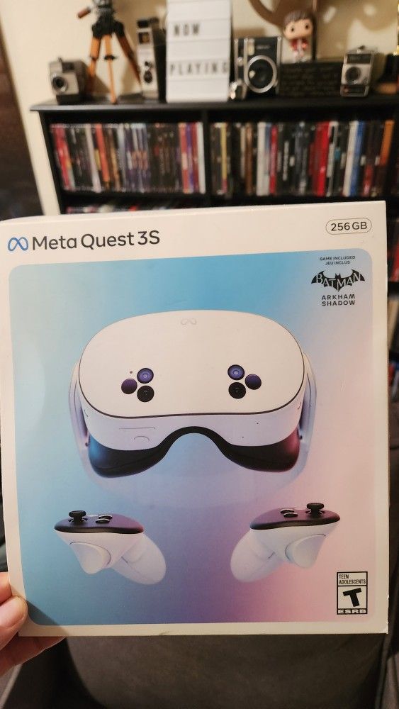 Meta Quest 3 256gb with Batman Arkham Shadow