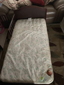Toddler Bed Frame with Mattress