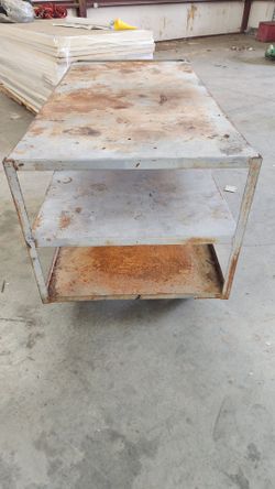Metal workbench