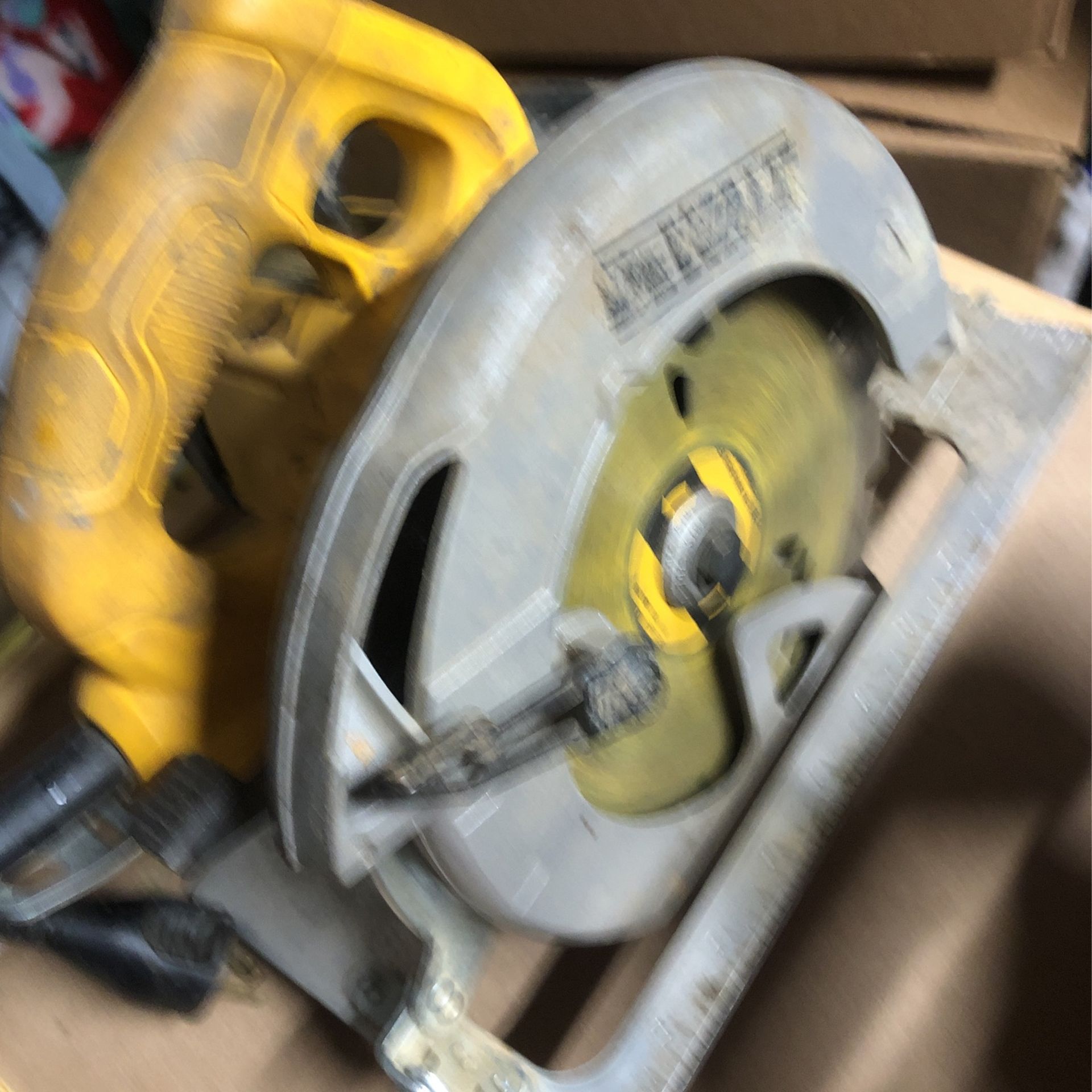 DeWalt Skill Saw