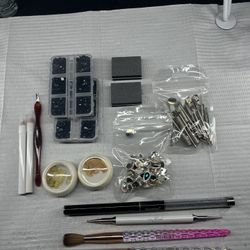 Nail Supplies 