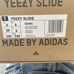 Yeezy Slide Core Size 8 Soot Size 6 
