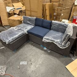 Phi Villa 4 pieces patio set , blue cushions (81Wx55Dx25H)’’