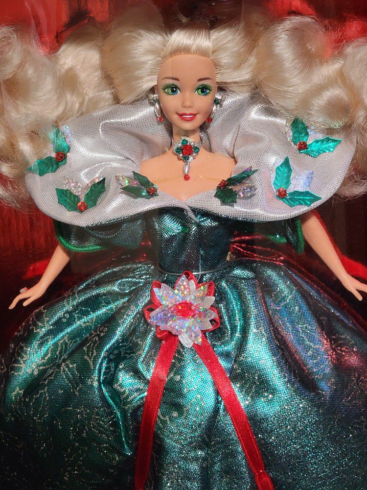 1995 Happy Holiday Barbie Special Edition