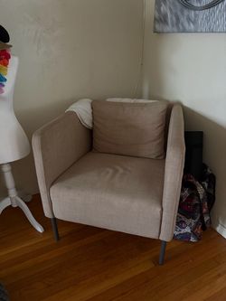 accent chair