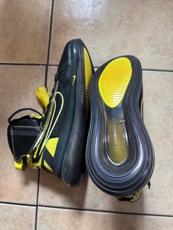Race Nike Air Max 720 Black Yellow Sneakers