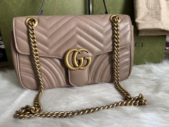 Gucci Marmont Matellasse Shoulder Bag