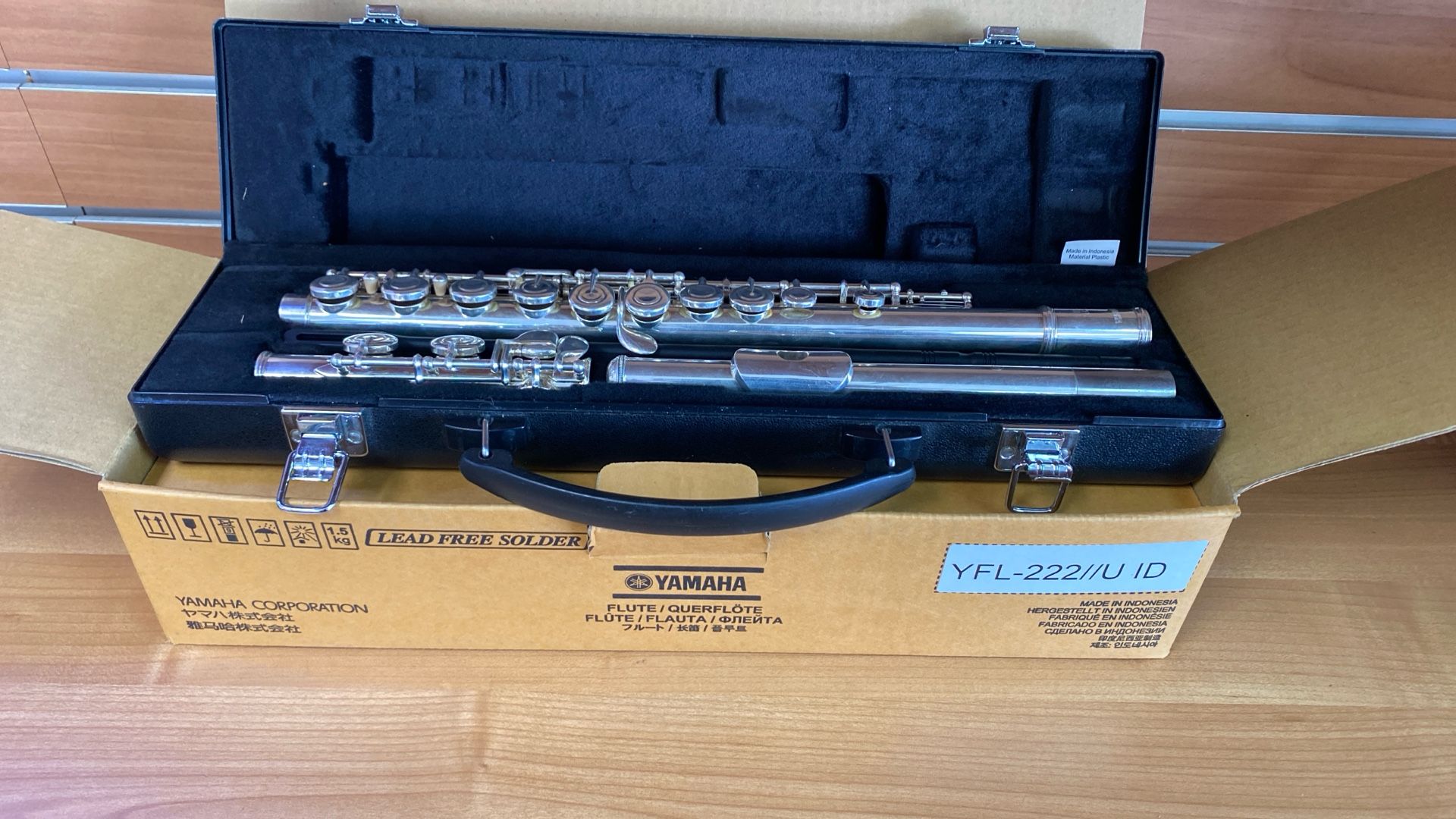 Yamaha Flute Model YFL-222