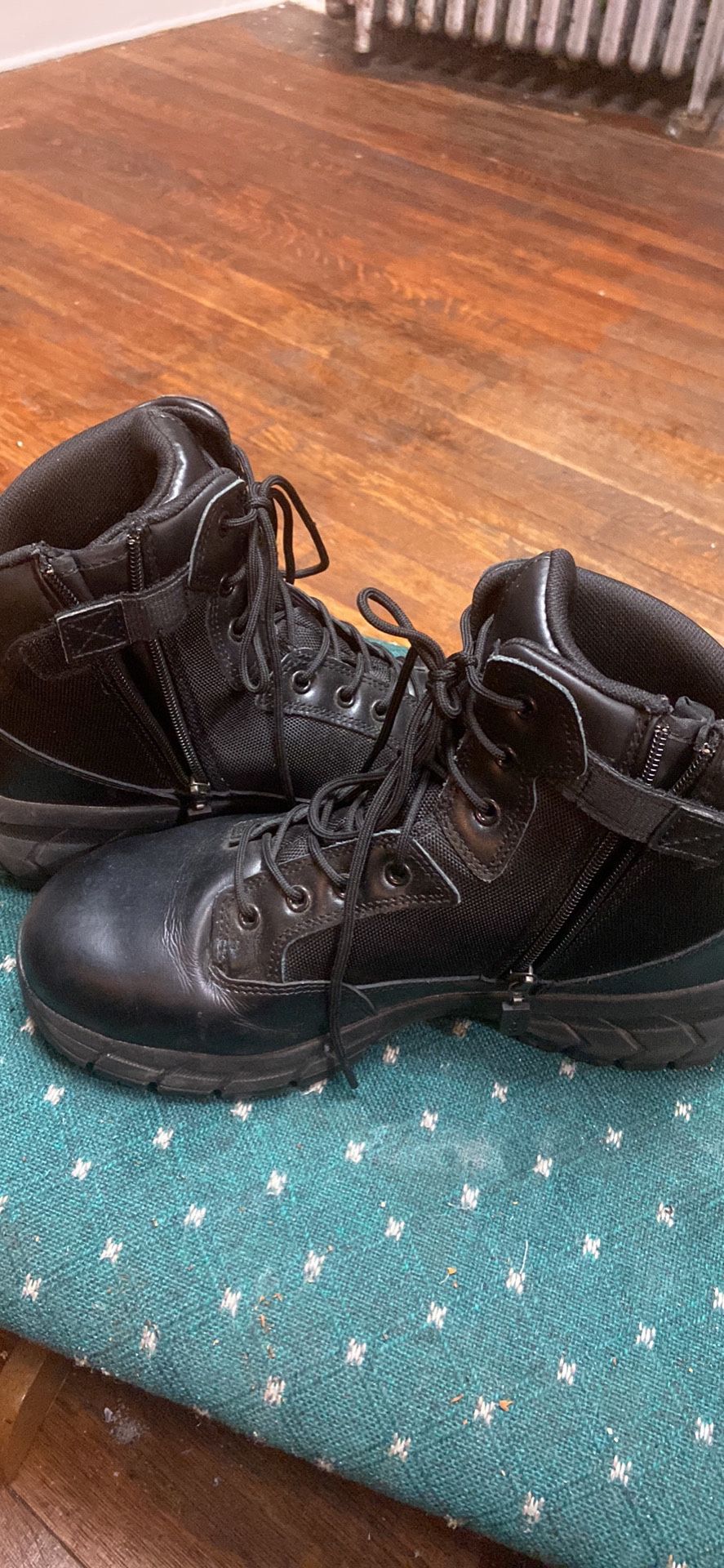 Like New Leather Interceptor Boots Size 11