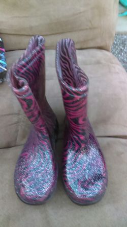 Girls rain boots