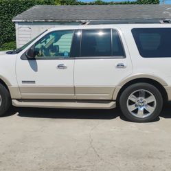 2007 ford expadation Eddy beaur  Milage 147k  Price $3500