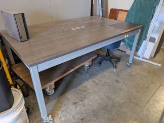 Rolling work table, metal frame