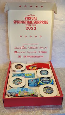 Disney Virtual Springtime Surprise 2023 Collectible Medals & Shirts Women's 2XL 