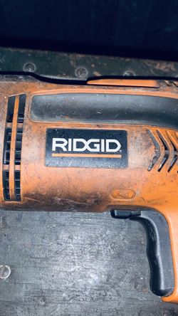 RIDGID CORDED DRILL 
