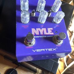 Vertex Nyle Preamp & Compressor Guitar Effects Pedal