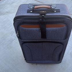 Suit case