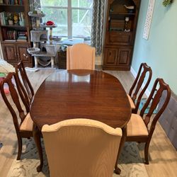 Thomasville wood Dining Set 