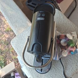 Nespresso Pixie Espresso Machine by De'Longhi, 1100ml, Aluminum,Silver