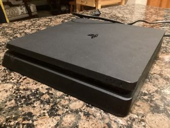 PlayStation 4 Slim