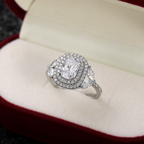 "Crystal Shiny Large Oval Macro Pave Wedding Romantic Ring for Women, K872
 
  