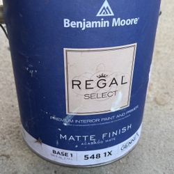 Benjamin Moore Paint
