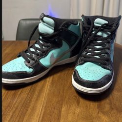 Tiffany Nike SB Dunk High Size 14 $300