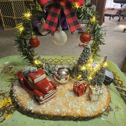 Red Truck Centerpiece