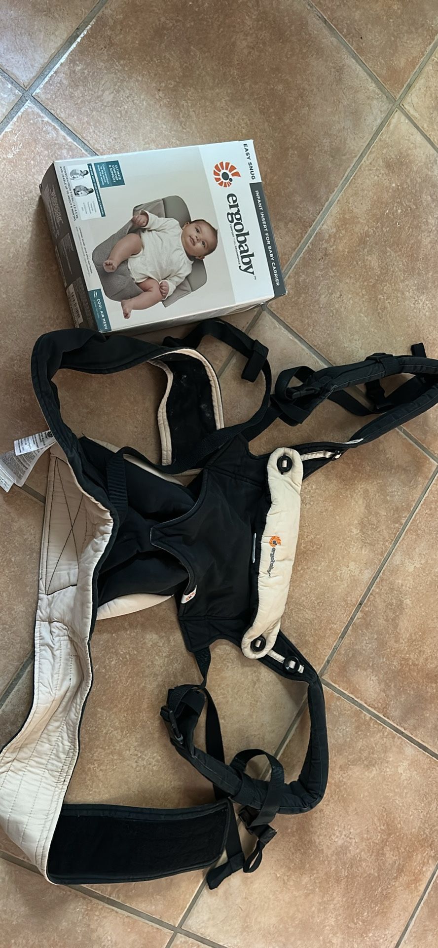 Ergobaby Carrier With Infant Insert