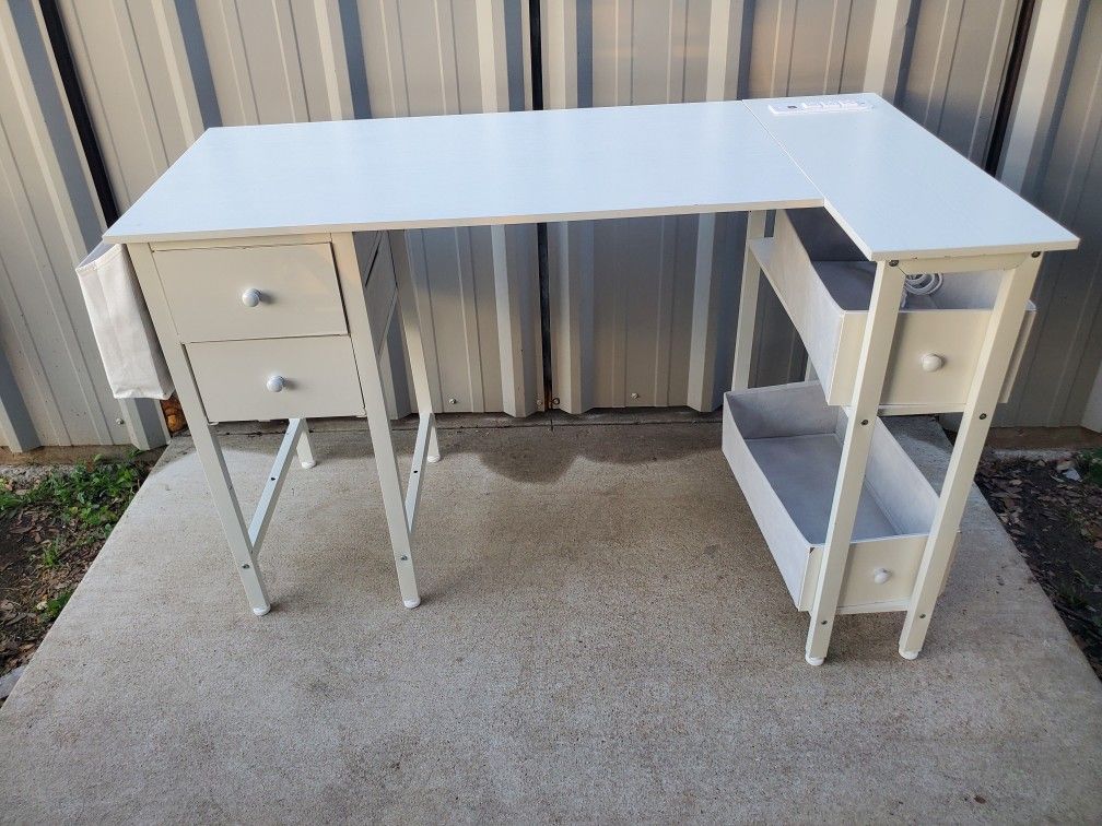 White Desk