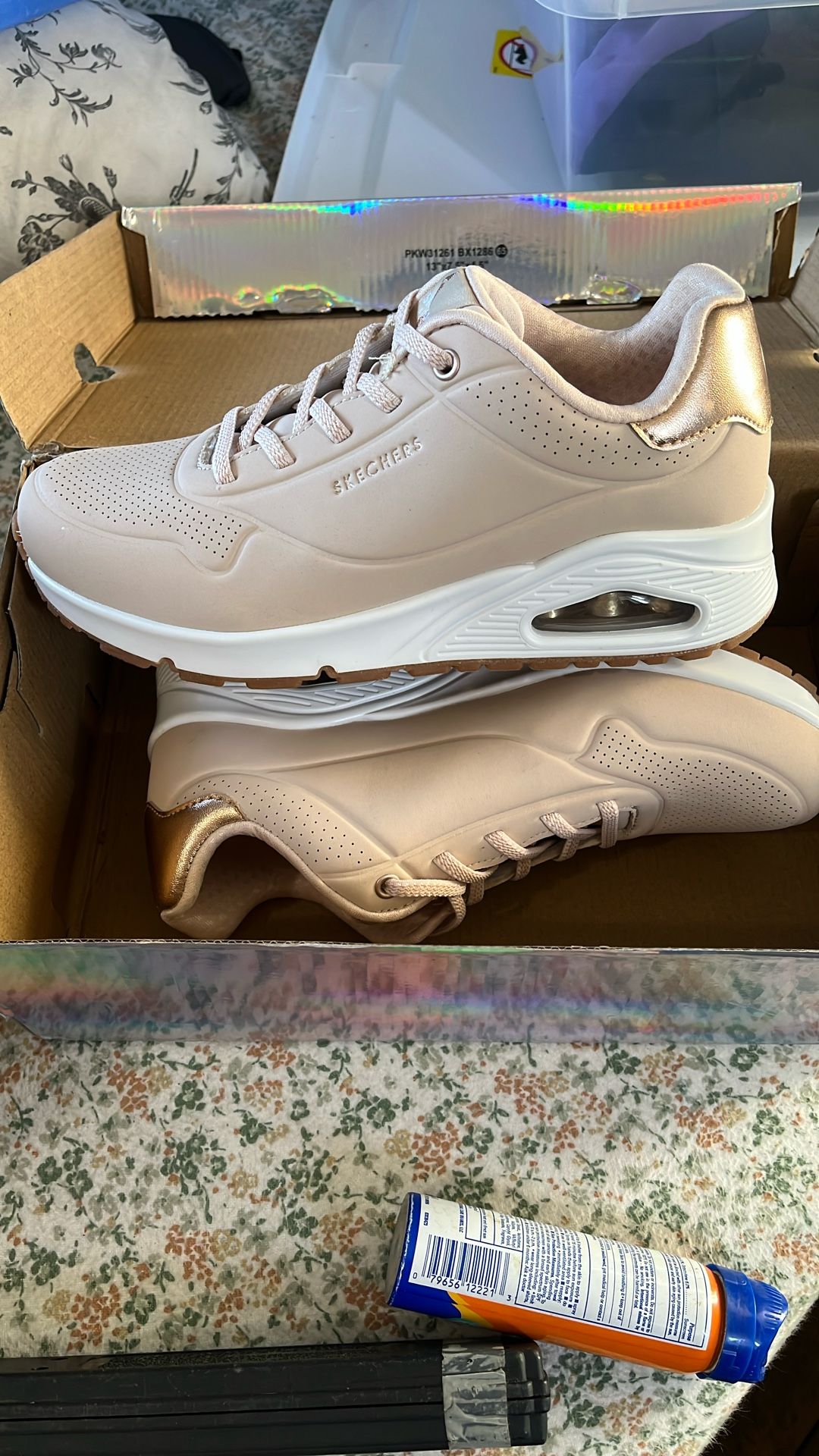 7.5 Sketchers Women’s Shoes