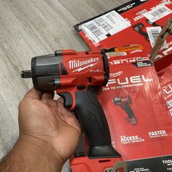 Milwaukee Impact Wrench 