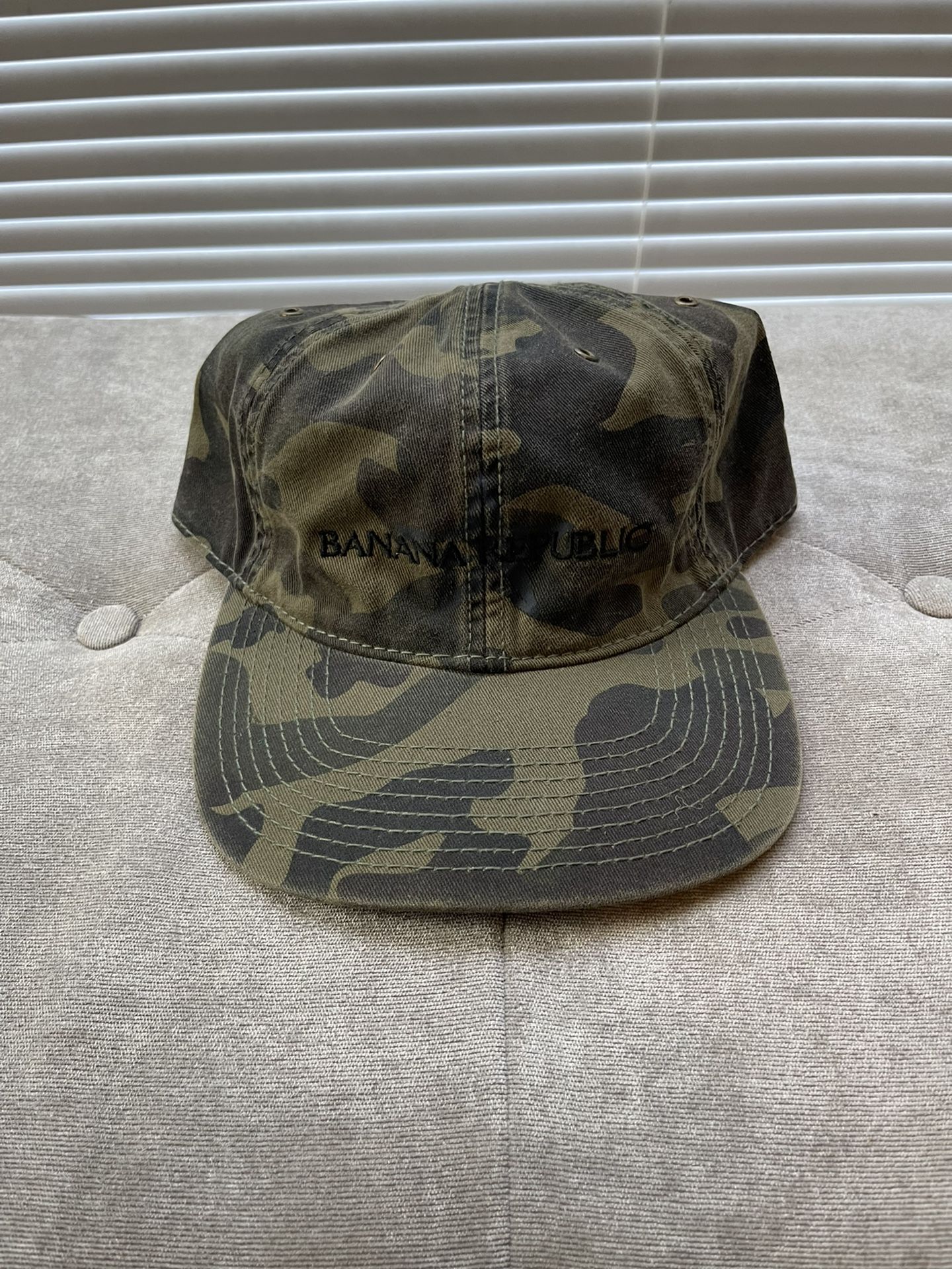 Banana Republic Cap