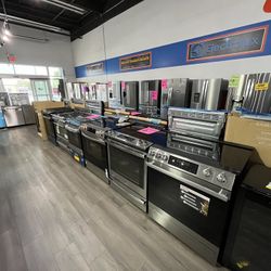 OPEN WEEKENDS ! NEW GAS/ELECTRIC STOVES GET IT DELIVERED SAME DAY OR MONDAY ! EASY PAYMENT PLANS NO CREDIT NEEDED!!