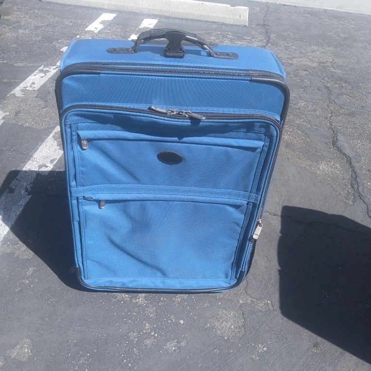 Suitcase 