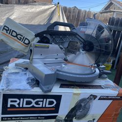 RIDGID 15 Amp Corded 12 in. Dual Bevel Miter Saw with LED Cutline Indicator