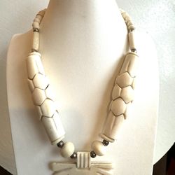 Vintage style tribal theme handmade yak bone necklace 19”inch long