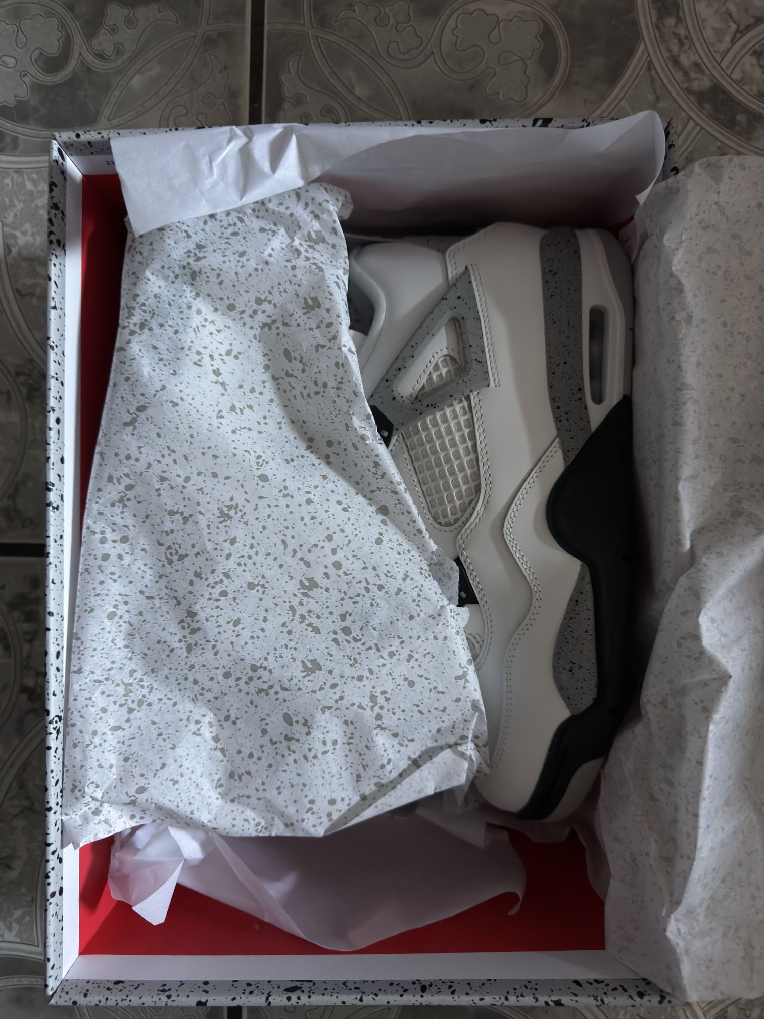 Air Jordan White Cement 2025