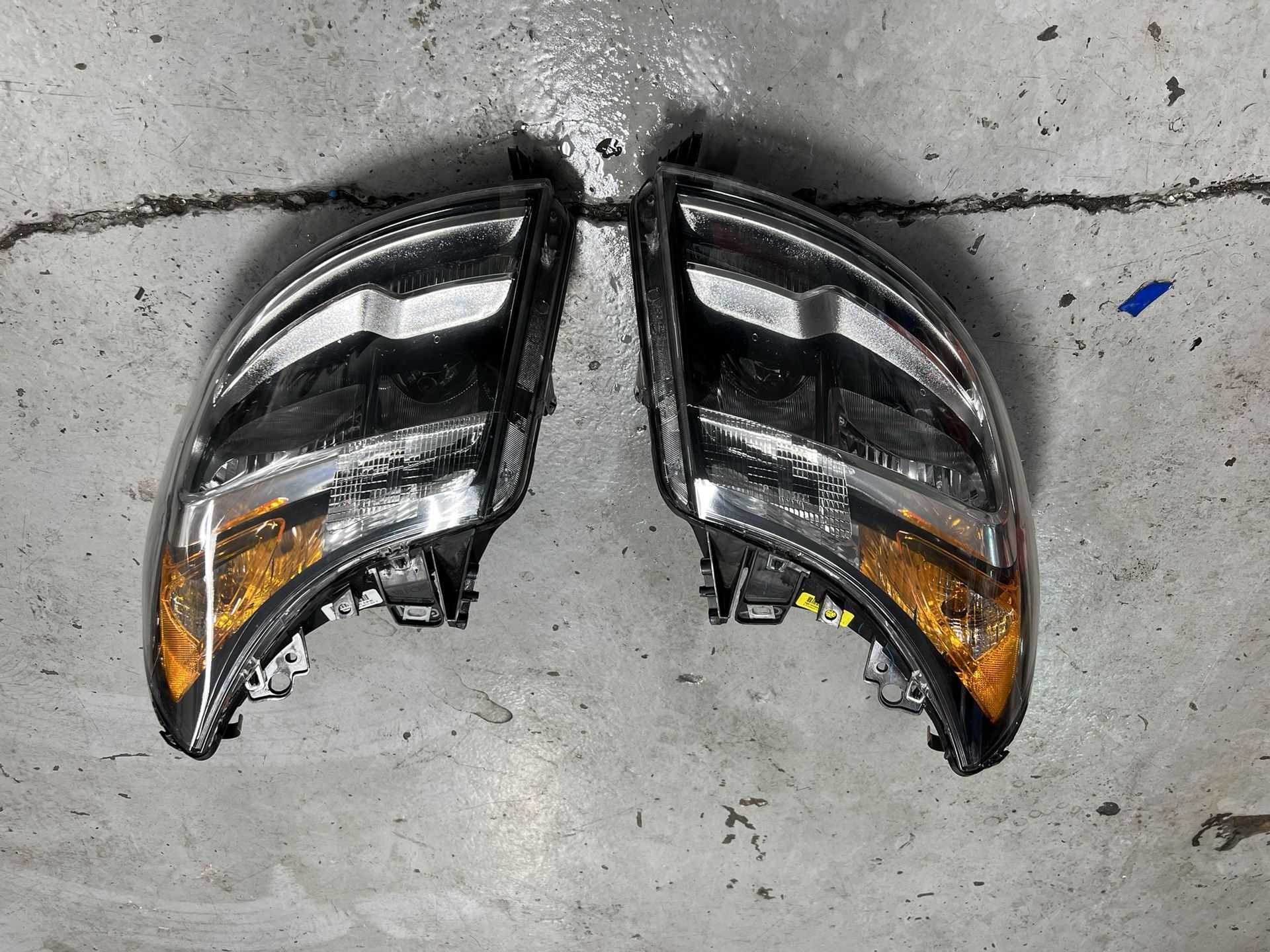 ProMaster Ram Headlight 2014-2022